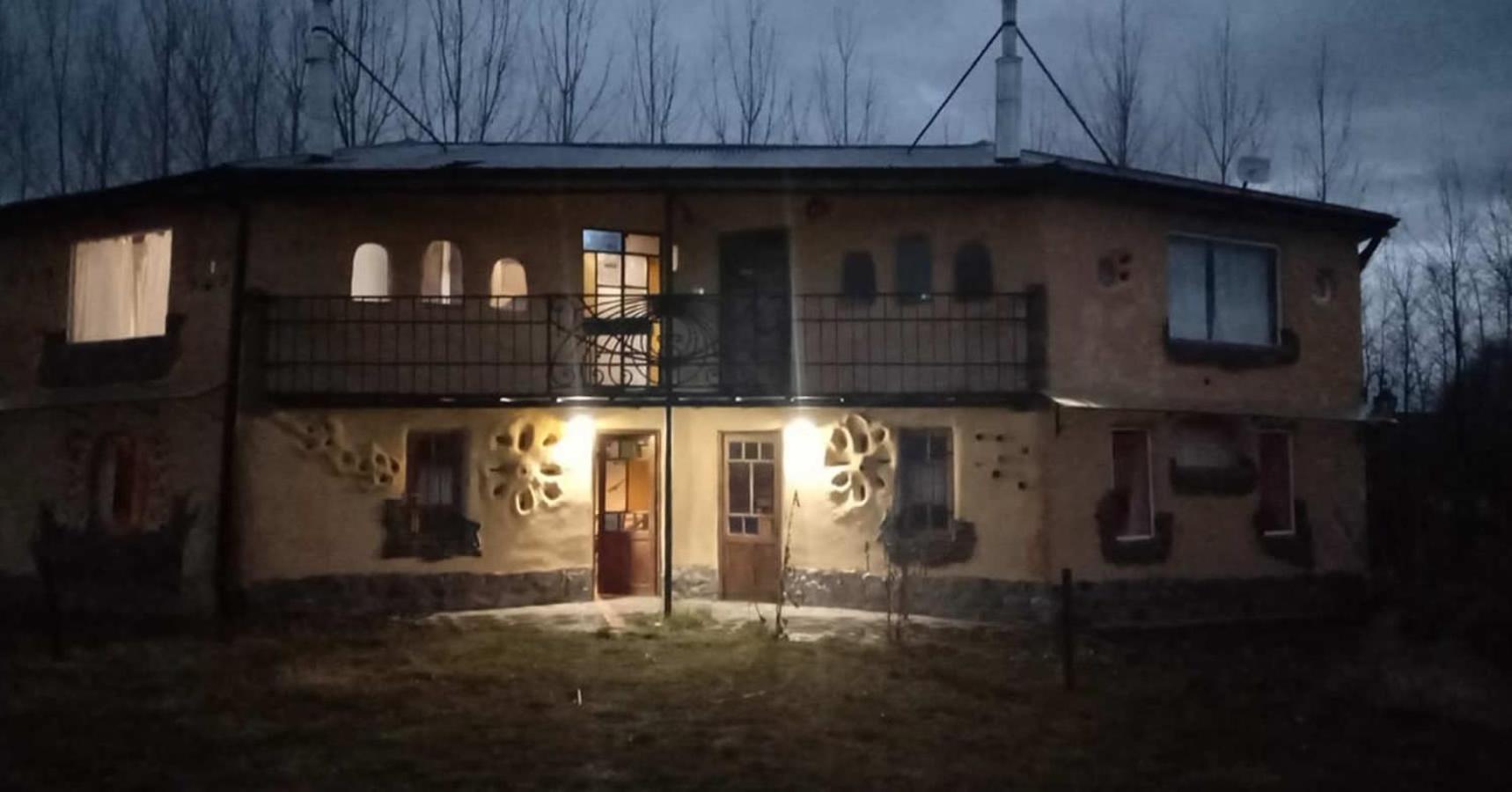Arriba La Luna - Ecovilla Rural Trevelín Bagian luar foto